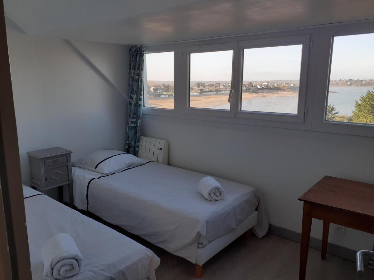 Maison Vue Exeptionnelle Sur La Mer Lancieux Eksteriør billede